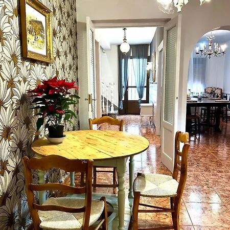 Casa Elena *